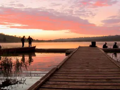 The Vermilion Provincial Park is open year round to visitors. It spans over nine miles (750 hectares) along the south shore of the Vermilion River Valley.